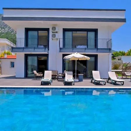 Uzumlu Village 3 Bedroom Luxury With Private Pool *