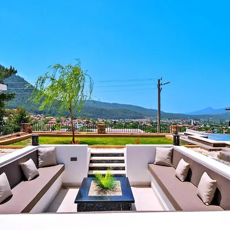 ヴィラ Uzumlu Village 3 Bedroom Luxury With Private Pool