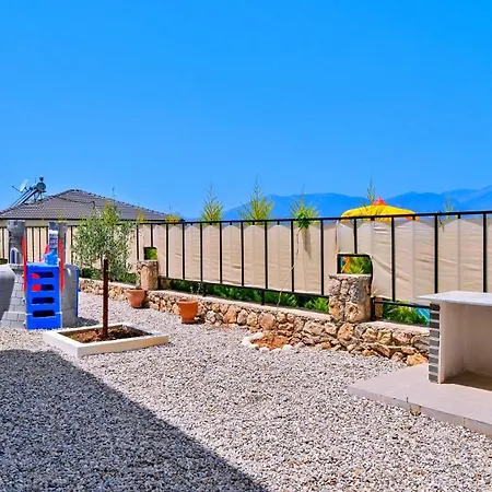 Uzumlu Village 3 Bedroom Luxury With Private Pool ヴィラ *